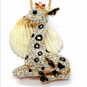 Giraffe Necklace 🦒